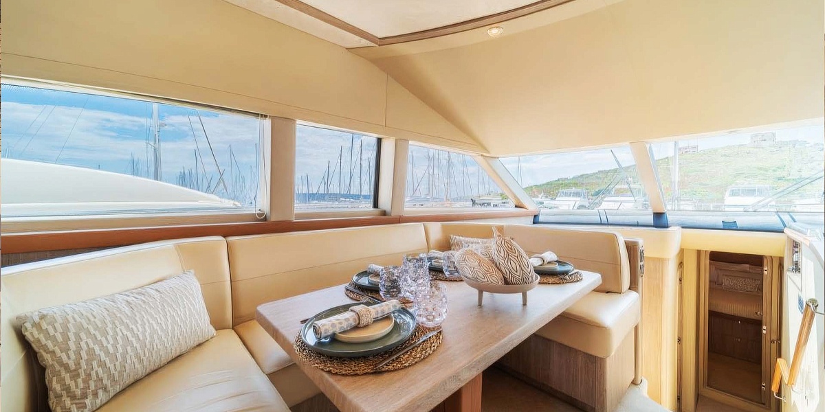 Аренда яхты Princess 62 DIAL в Миконосе